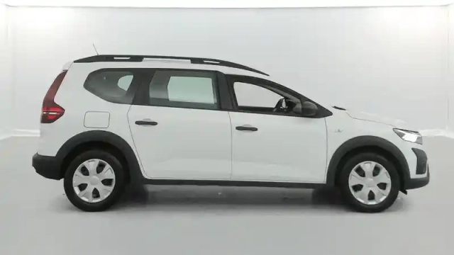 Dacia Jogger eco-g 100 5 places — photo 15