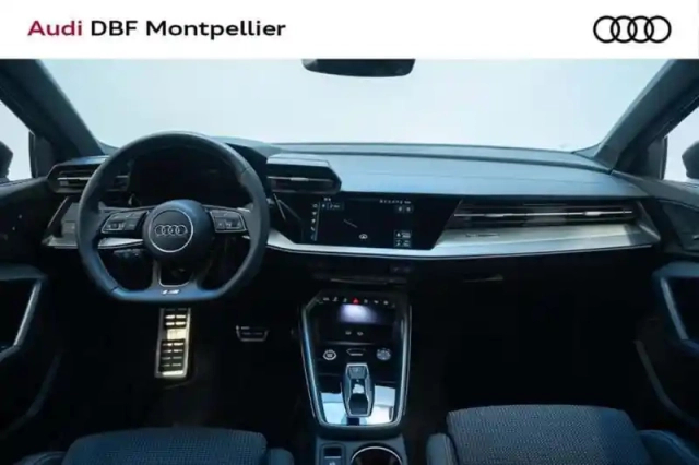 Audi A3 tfsi mild hybrid 116 s tronic 7 s line — photo 16