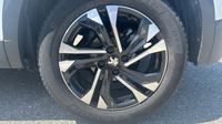 Peugeot 2008 1.5 BlueHDi 110ch S&S Allure — photo 11
