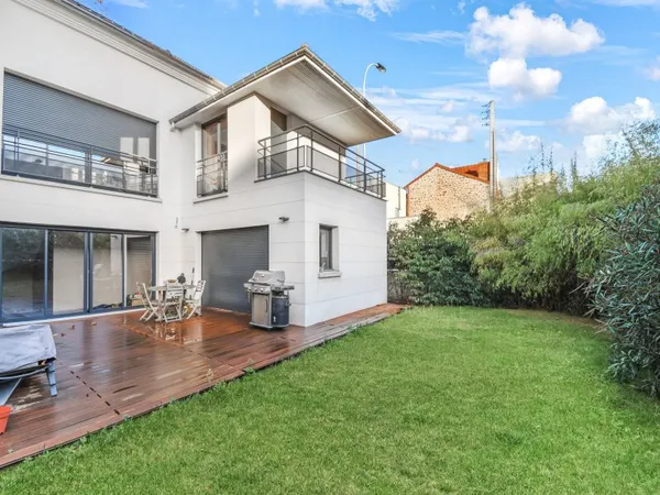 Maison 7 pièces 189 m²