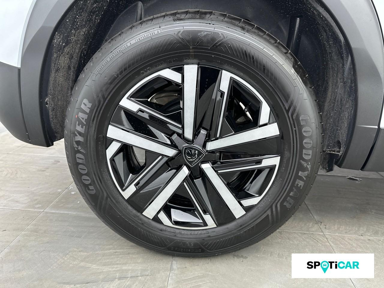 Peugeot 2008 1.2 100ch s&s style — photo 11