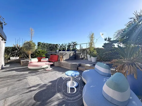 Le service location de la Maison BARNES vous propose ce bien :