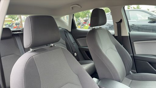 Seat Leon 1.0 TSI 115  - Style Business – 2020 – 144589 km – Essence – Boîte Manuelle — photo 33