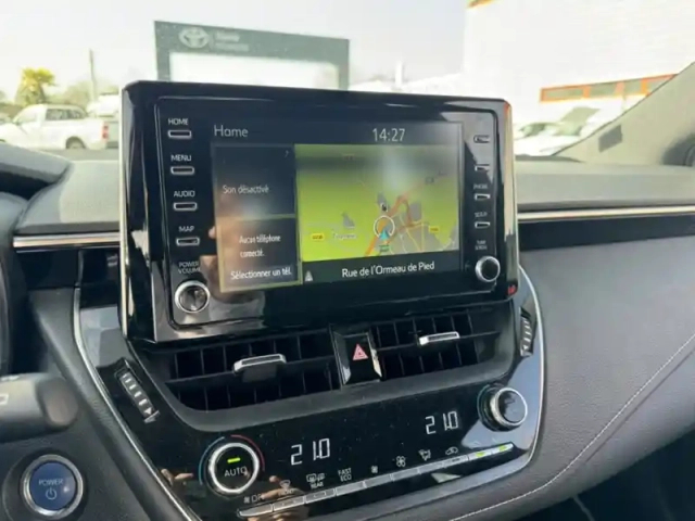 Toyota Corolla hybride 122h dynamic — photo 17