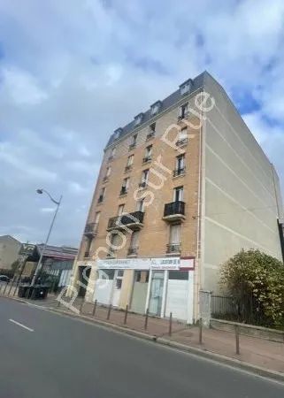 Local commercial 54 m² VILLENEUVE ST GEORGES