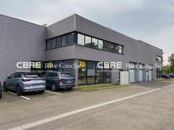 Local d'activité 2958 m²