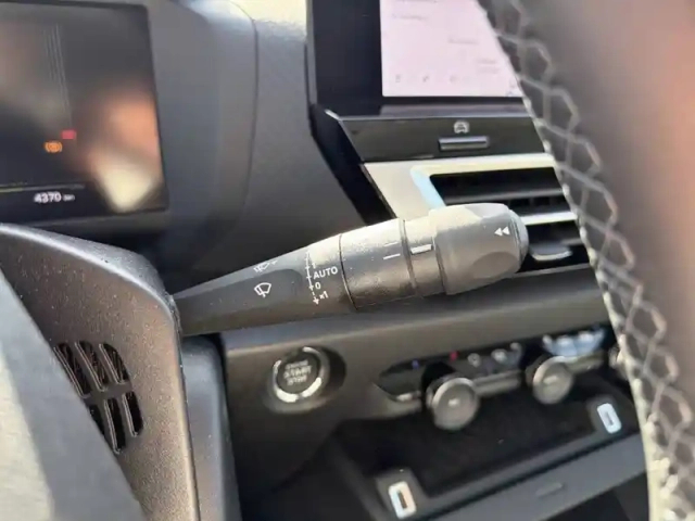 Citroën C4 hybride 145 e-dcs6 — photo 20