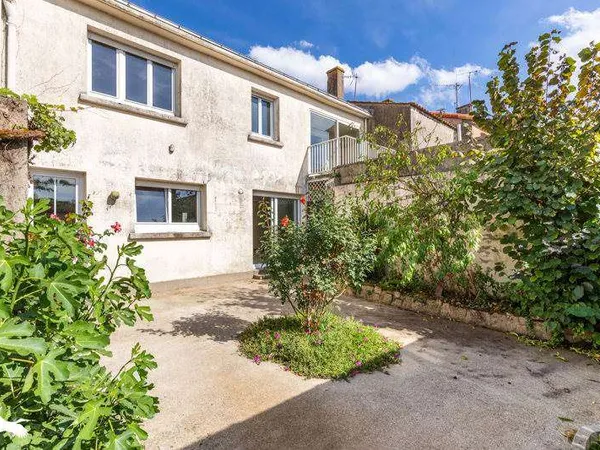 Maison 7 pièces 155 m²