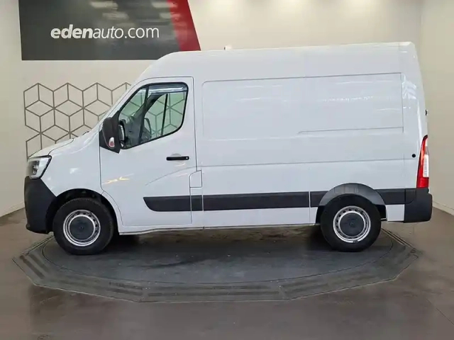 Renault Master fgn trac f3300 l1h2 dci 135 — photo 2