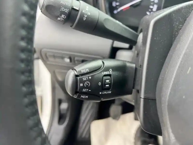 Citroën C3 Aircross puretech 110ch s&amp;s c-series — photo 15