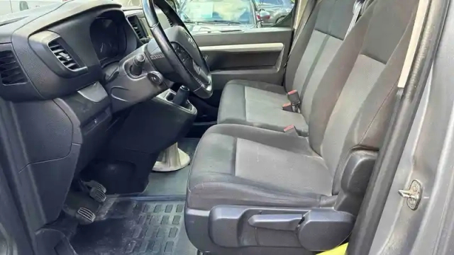 Opel Vivaro ca fixe l2 2.0 diesel 150 ch — photo 12