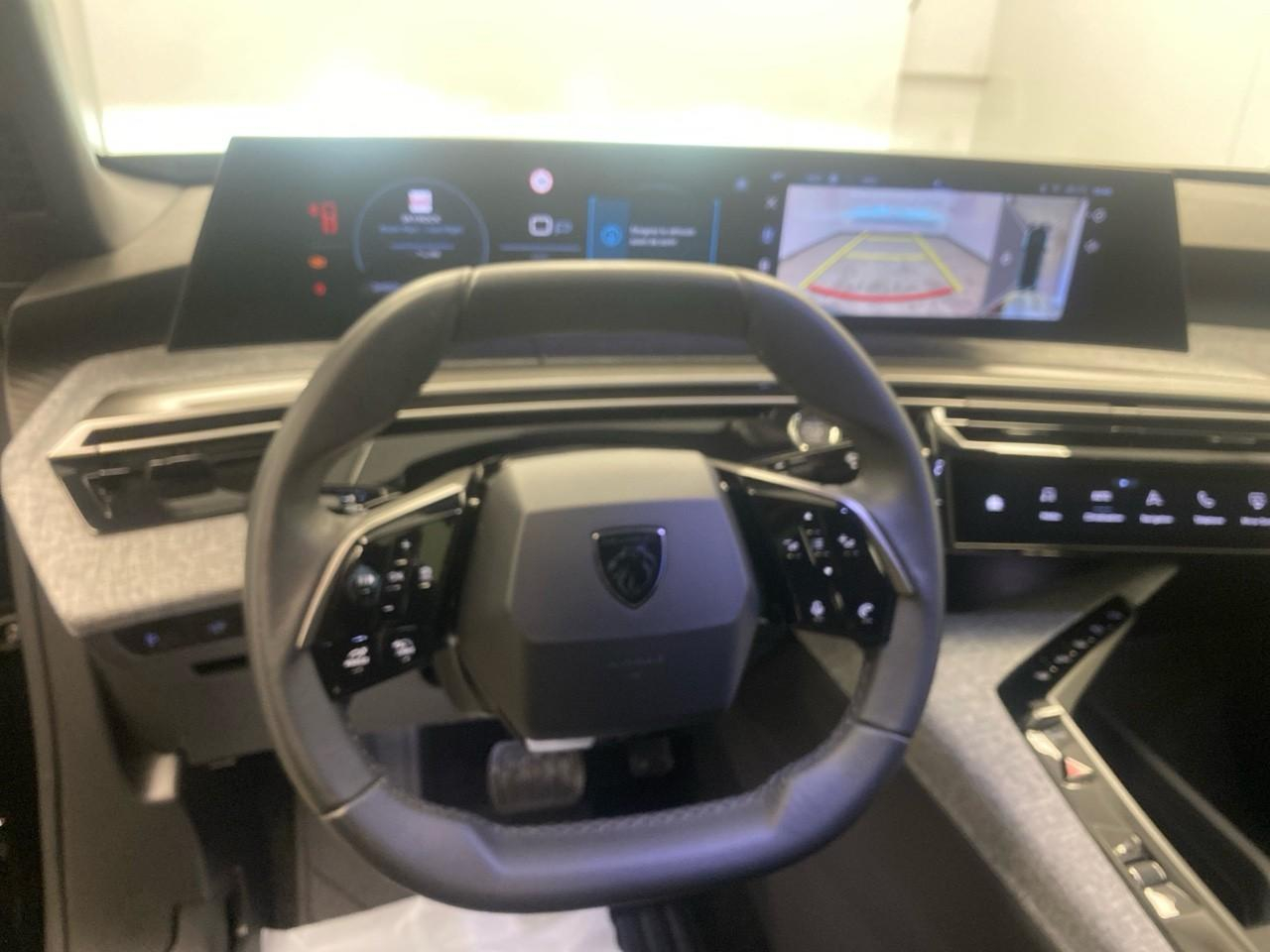 Peugeot 3008 hybrid 136 e-dcs6 allure — photo 12