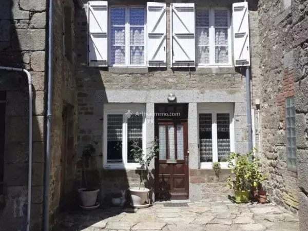 MAISON - 85M² - 2 CHAMBRES