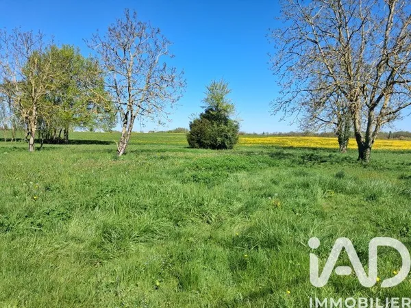 Terrain 1294 m²