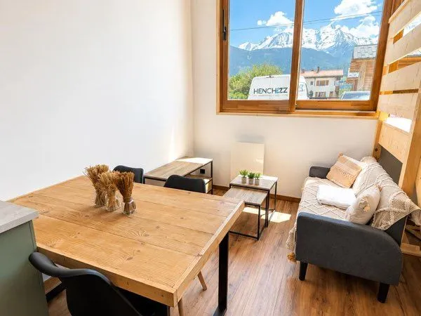Studio meublé refait à neuf - Vue Mont-Blanc