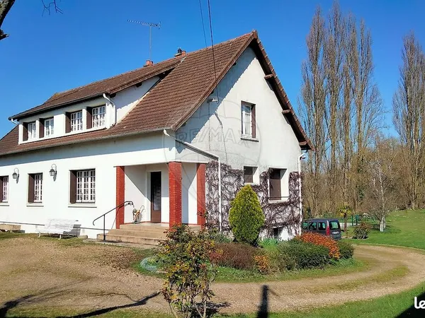 Maison 9 pièces 207 m²