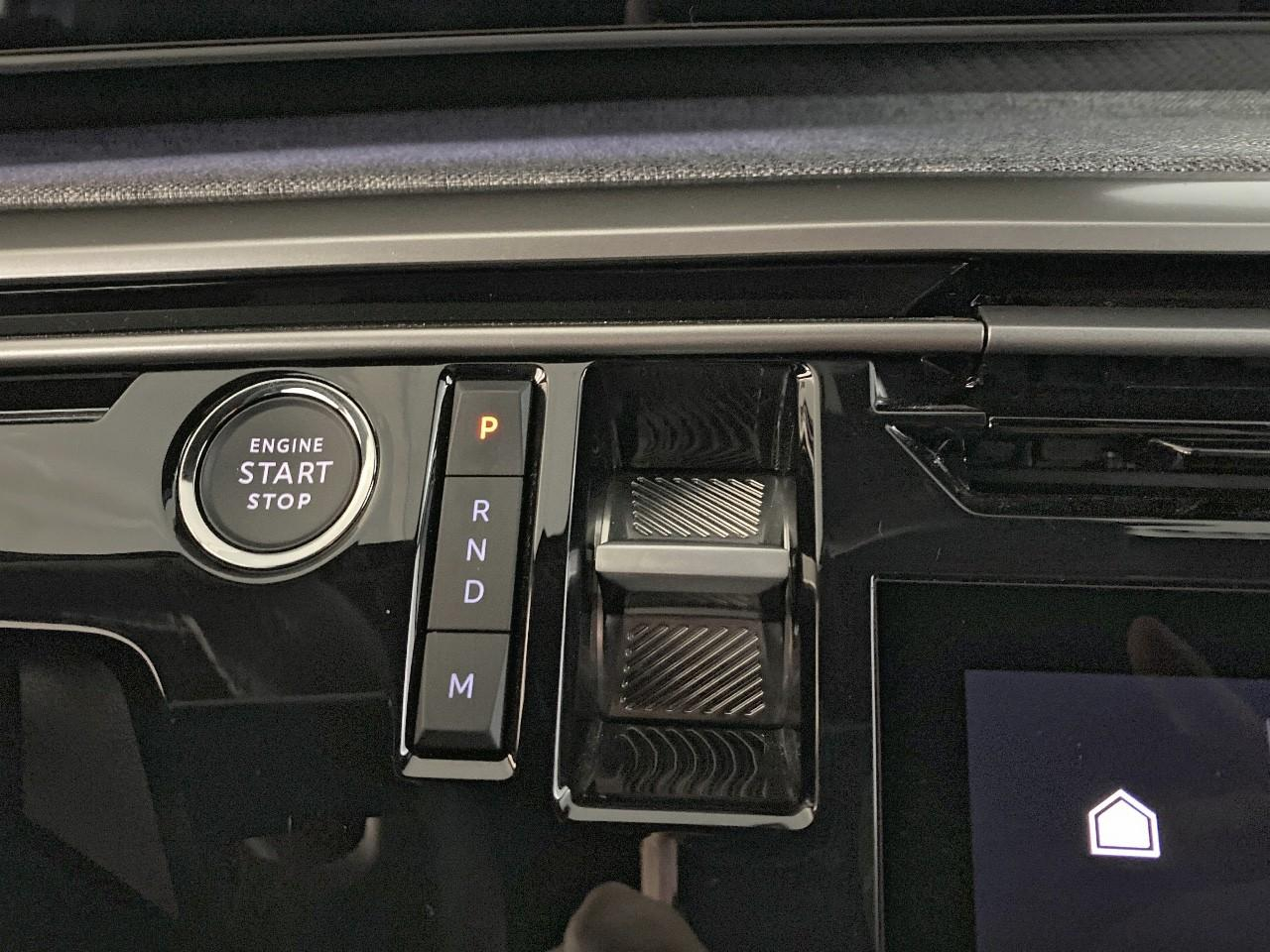 Peugeot 3008 hybrid 145 e-dcs6 allure — photo 15