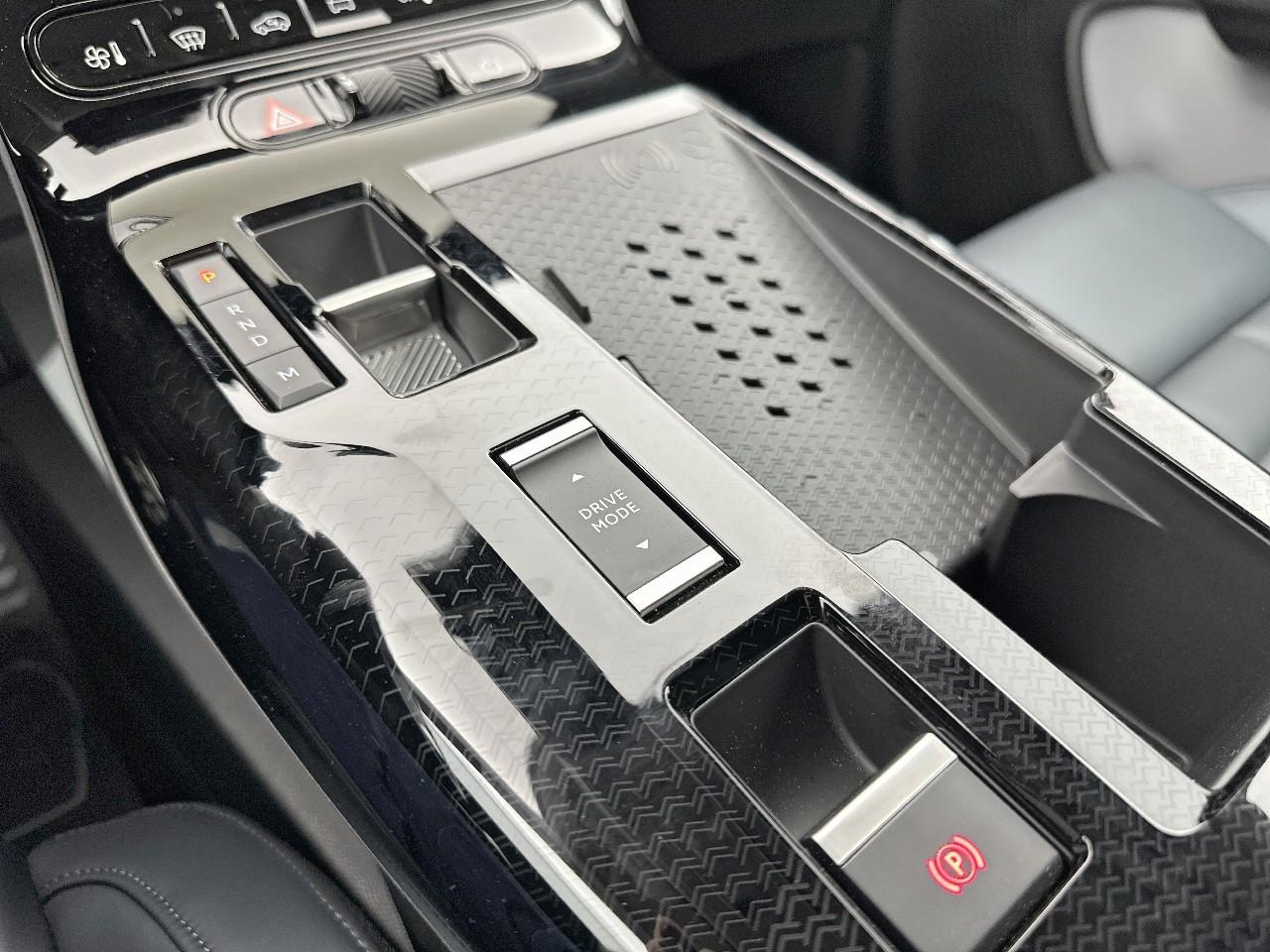 Citroën C5 Aircross hybride 145 ch e-dcs6 max — photo 27