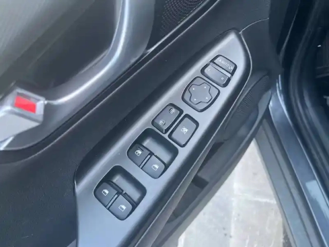 Hyundai Kona electrique 64 kwh - 204 ch — photo 20