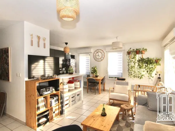 Vends t3 - 59.54 m² - Vénissieux 69200