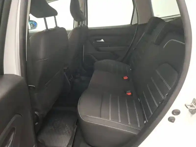 Dacia Duster eco-g 100 4x2 — photo 12