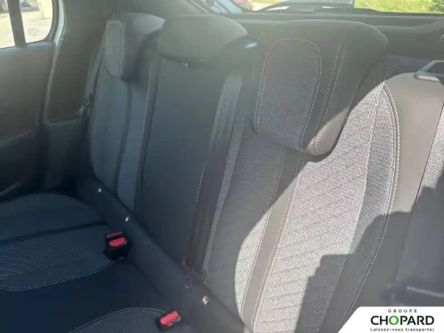 Peugeot 208 hybrid 100 e-dcs6 — photo 19
