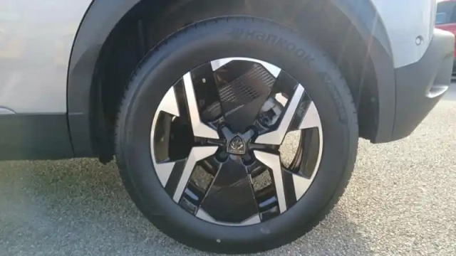 Peugeot 2008 hybrid 136 e-dcs6 — photo 89