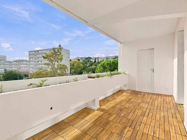 Appartement 4 pièces 82 m²