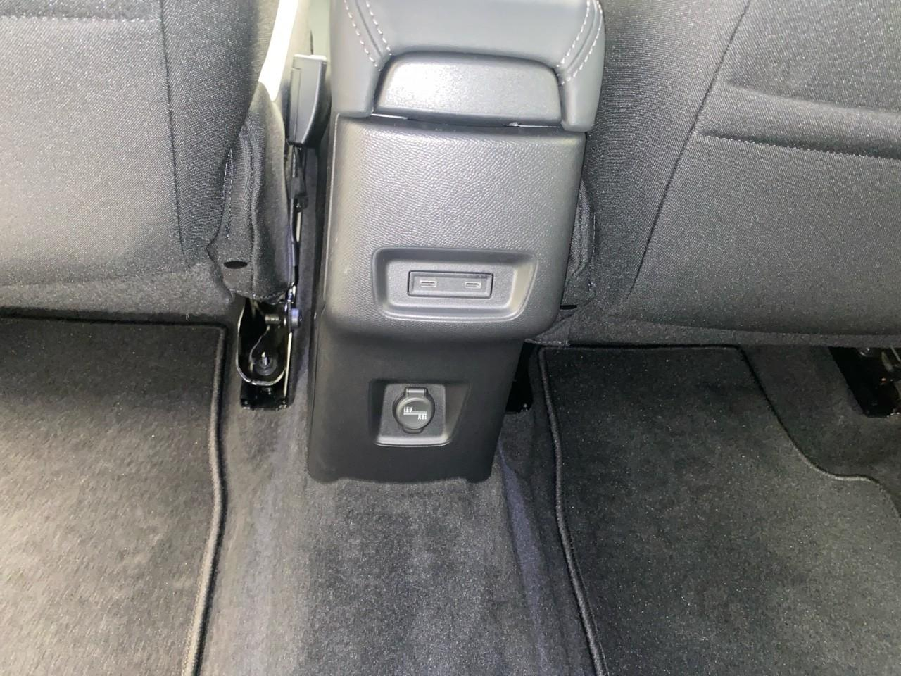 Citroën C3 Aircross hybride 136 ch aut max — photo 22