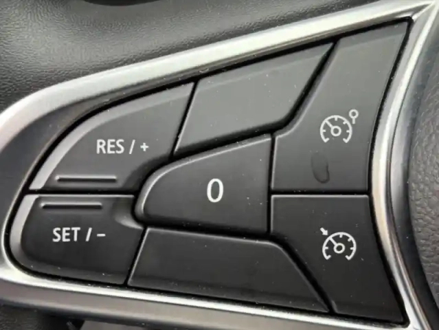 Renault Captur ii business blue dci 95 — photo 34