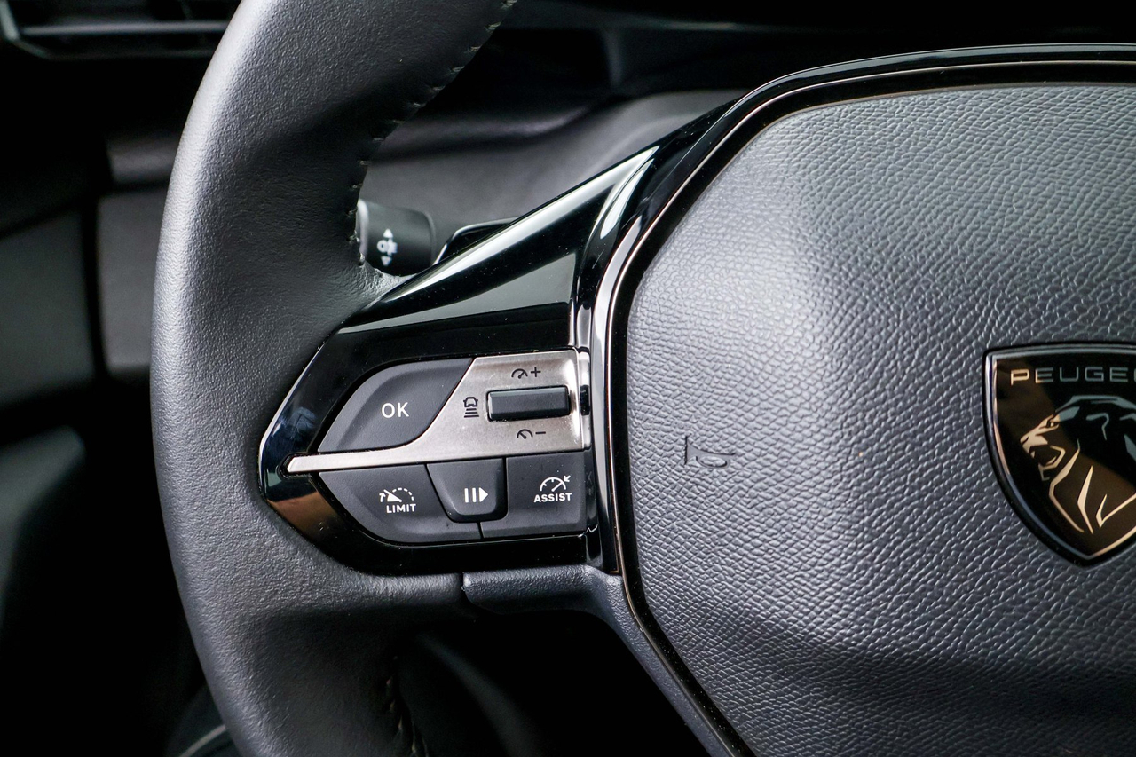 Peugeot 308 SW — photo 20