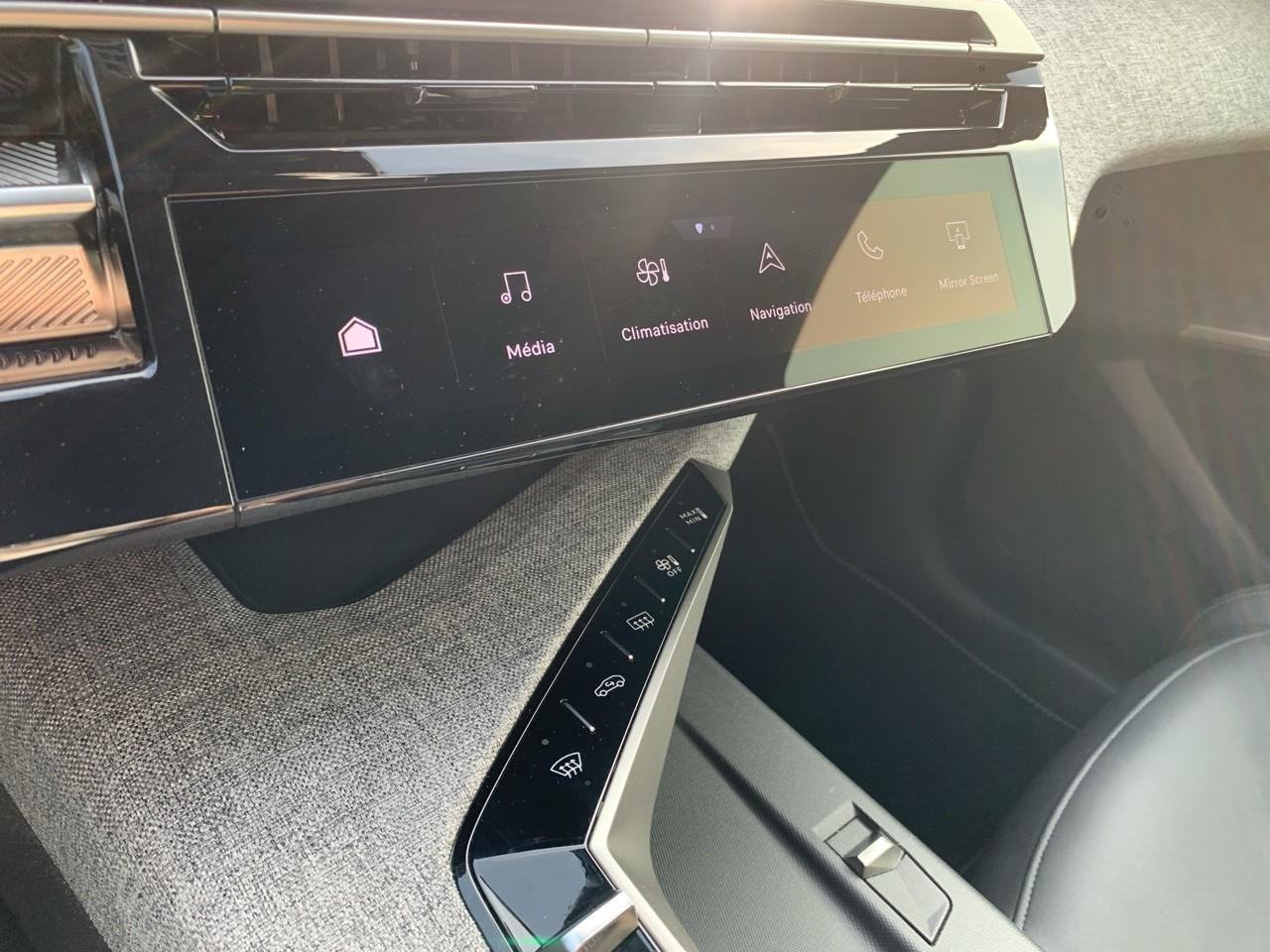 Peugeot 3008 1.2 hybrid 145ch gt e-dcs6 — photo 34