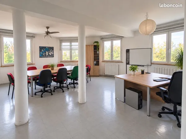 Bureaux / local professionnel 80 m² - Bourogne / Morvillars - A36