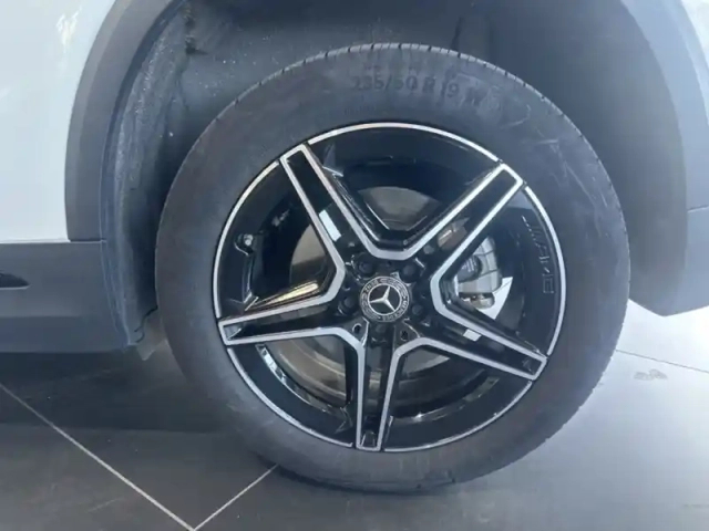 Mercedes Gla 250 e amg line — photo 9