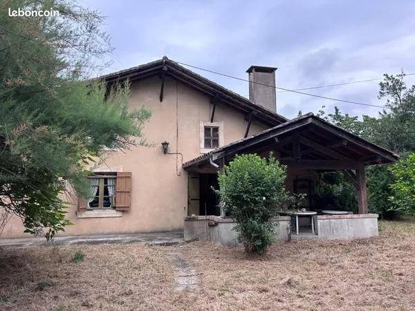 Propriété 4 pièces 130 m²