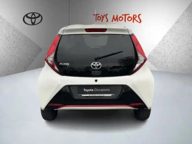 Toyota Aygo 1.0 vvt-i x-play — photo 4