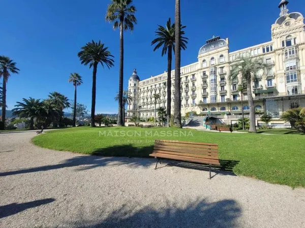 CIMIEZ - LE REGINA Appartement d'exception de 171 m2 - 3 chambres - Parc, piscine et tennis