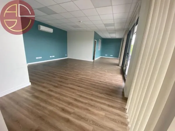 Bureau 2 pièces 70 m²