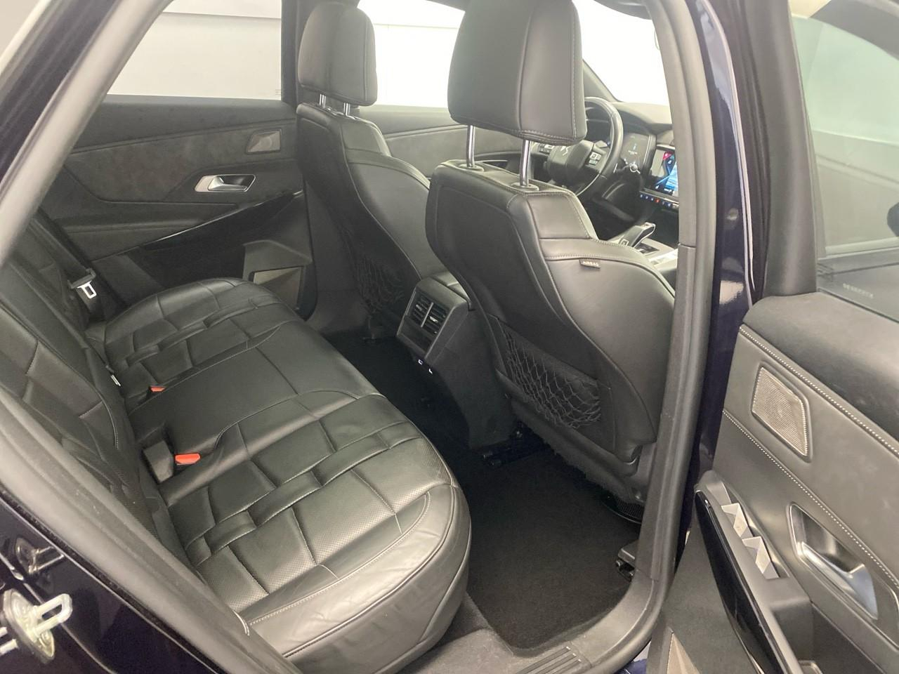 Ds Ds 7 crossback crossback hybride e-tense 300 eat8 4x4 louvre — photo 26