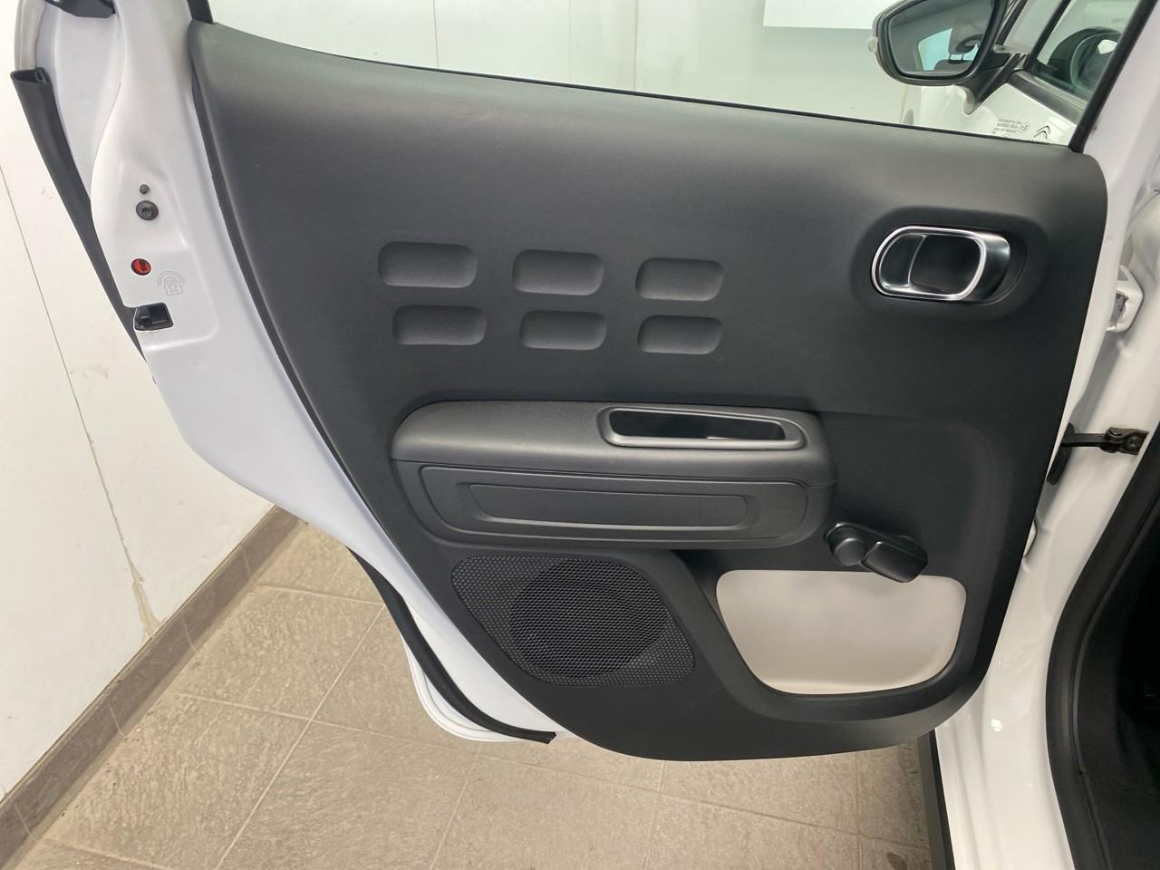 Citroën C3 societe bluehdi 100 s&s bvm6 pro plus — photo 21