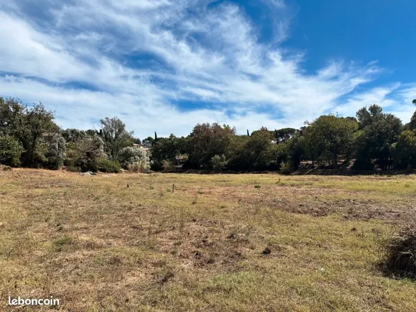 Terrain 416 m² Frejus