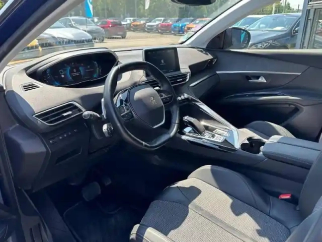 Peugeot 3008 hybrid 225ch allure e-eat8 10cv — photo 8