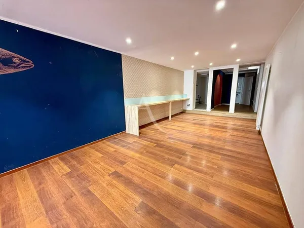 Local commercial 55 m²