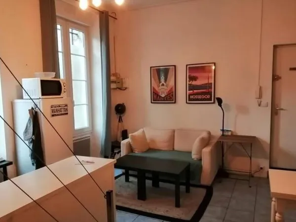 Appartement 1 pièce 54 m²