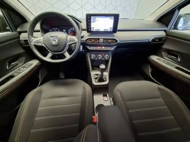 Dacia Sandero eco-g 100 - 22 — photo 10