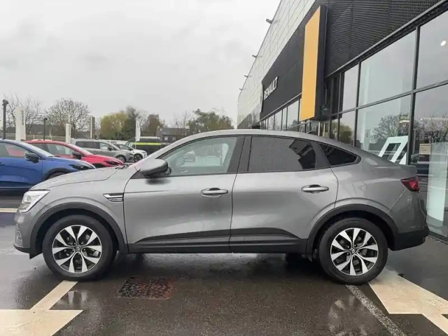 Renault Arkana mild hybrid 140 edc fap - 22 — photo 37