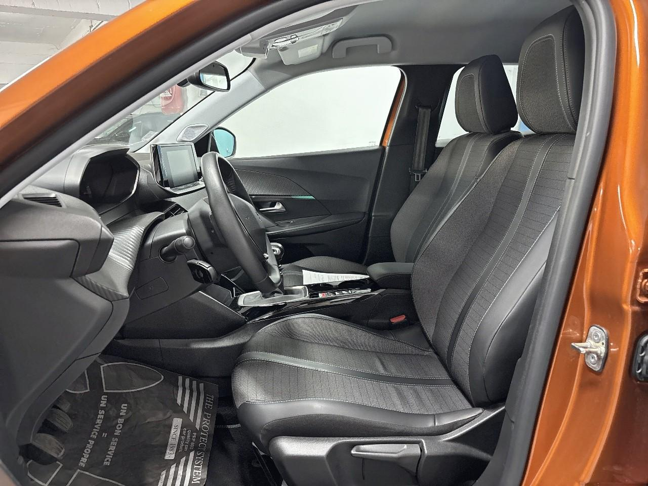 Peugeot 2008 puretech 100 s&s bvm6 allure — photo 9