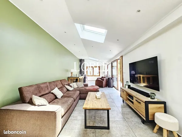 Maison de ville 4 pièces 159 m²