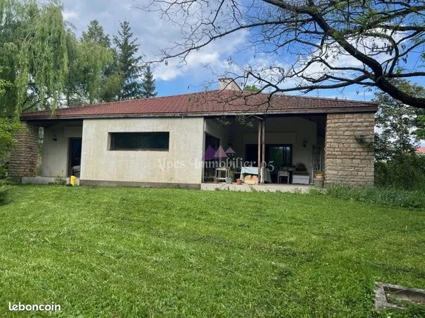 Maison 7 pièces 200 m²