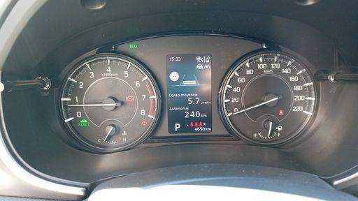 Suzuki Vitara 1.5 Dualjet 116 Hybrid Auto - Privilege – 2025 – 4650 km – Hybride essence – Boîte Automatique — photo 15